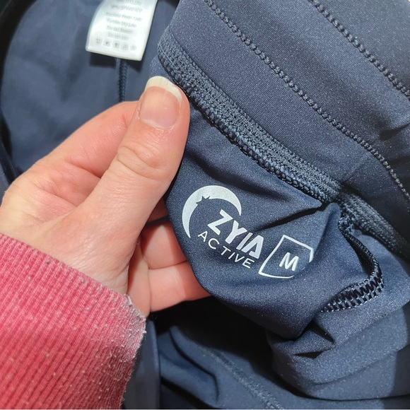 Zyia Active Navy Blue Everywhere Zipper Jogger Pants Medium Zipper - Picture 8 of 8